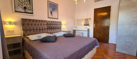 Appartement (A1) | Fer et planche Ă repasser, accĂšs au Wi-Fi (inclus)