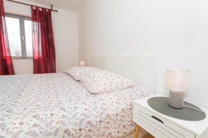 House - House MG (Skradin)