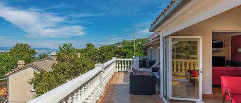 アパートメント (A2) | バルコニー