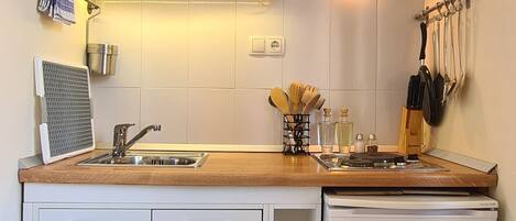 アパートメント (A1) | 専用キッチン | 冷蔵庫、コンロ、エスプレッソマシン、電気ポット