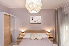 Appartement (A1) | Fer et planche à repasser, accès au Wi-Fi (inclus)