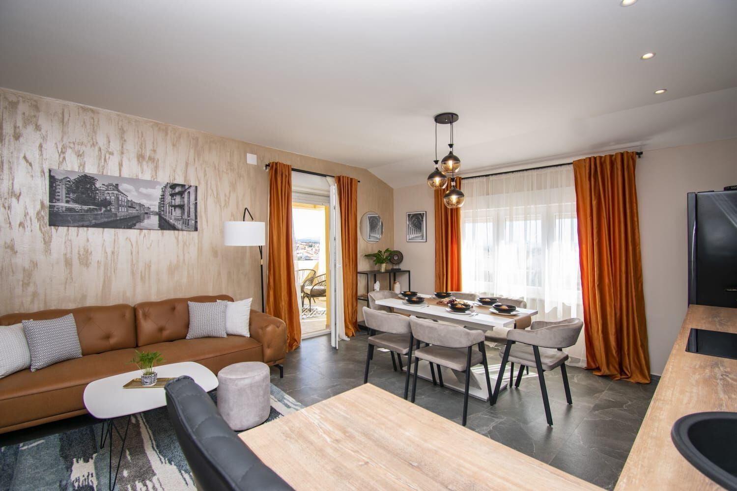 Appartamento (A2) | Cucina privata | Frigorifero, microonde, forno, piano cottura