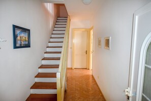 獨棟房屋 | 走廊