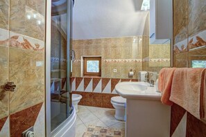 Bathroom - Apartments Velebit House (Senj)