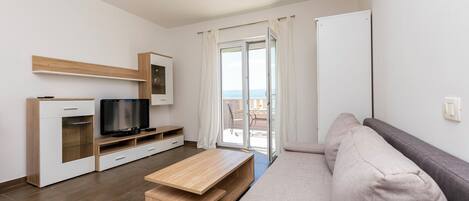 Apartment (A2) | Living room