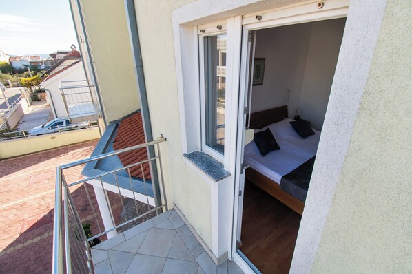Apartment (A1) | Balcony - Apartments Ivica (Vodice)