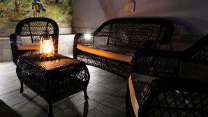 Ảnh chưa phân loại, 2 trong số 35 ảnh, nút