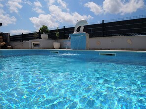 Apartment (K1) | Outdoor pool - House Luketini Dvori (Marina)