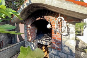 BBQ/picnic Area - Apartments Franjo (Rab)