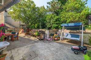 Apartment (A1) | Terrace/patio - Apartment Vlatka Grof (Crikvenica)