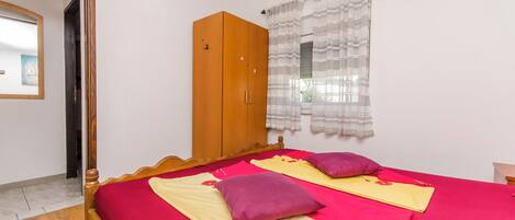 Fer et planche à repasser, Wi-Fi gratuit