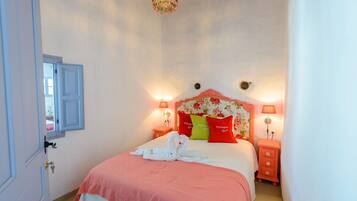 4 slaapkamers, een strijkplank/strijkijzer, wifi, beddengoed