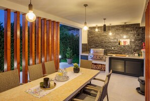 Outdoor dining - Villa E&N (Sibenik)