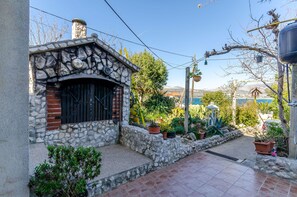 BBQ/picnic Area - Apartment Mare (Trogir)