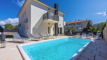 Außenpool, beheizter Pool