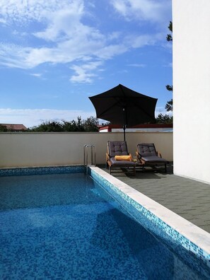 Outdoor pool - Apartment Iva (Dobrinj)