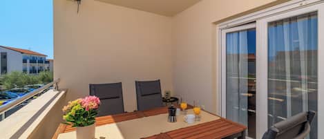 Apartment (A1) | Balcony