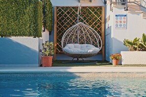 Piscina externa, piscina aquecida