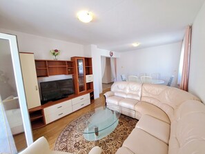 Apartment (A1) | Wohnzimmer