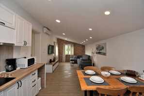 Apartment (A2) | Private kitchen - Apartments Plomin (Krsan)