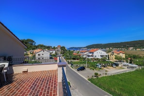 Apartment (A2) | Water view - Apartments Nikolina J (Rab)