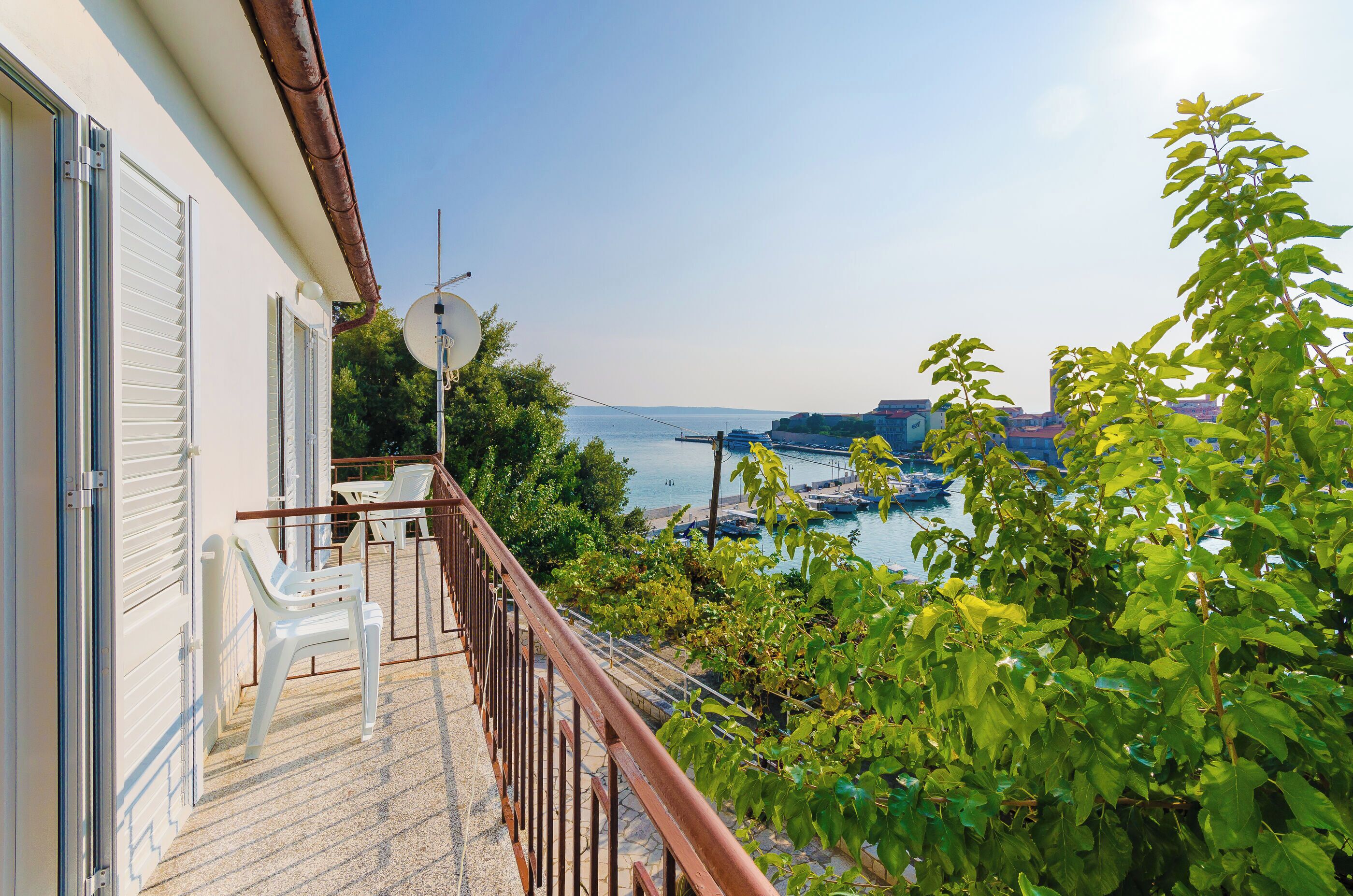 Apartment (A1) | Balcony