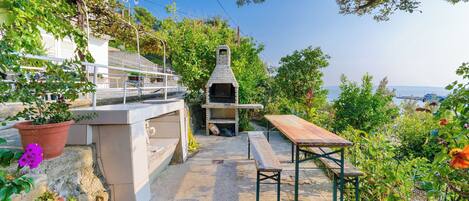 Área de parrillas y picnic