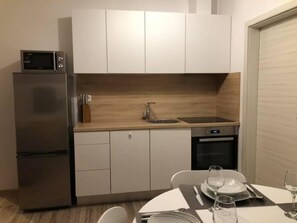 Apartment (A2) | Private kitchen - Apartments Ideal Holiday (Tribunj)