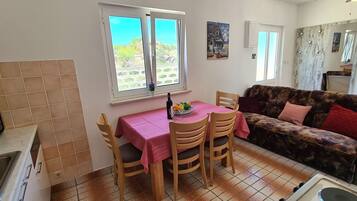 Rumah | Tempat makan