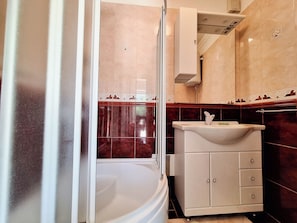 Apartment (A1) | Bathroom | Shower - Apartment Nenad (Vinodol)