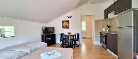 Apartment (A1) | Living room