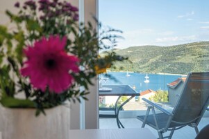 Apartment (A1) | Balcony