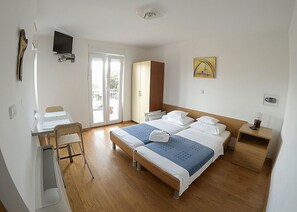 Studio (A1) | Interior - Apartments Tanja (Rab)