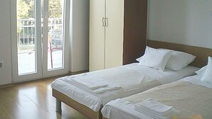 รูปภาพที่ไม่ได้จัดประเภท, 3 จาก 38, ปุ่ม