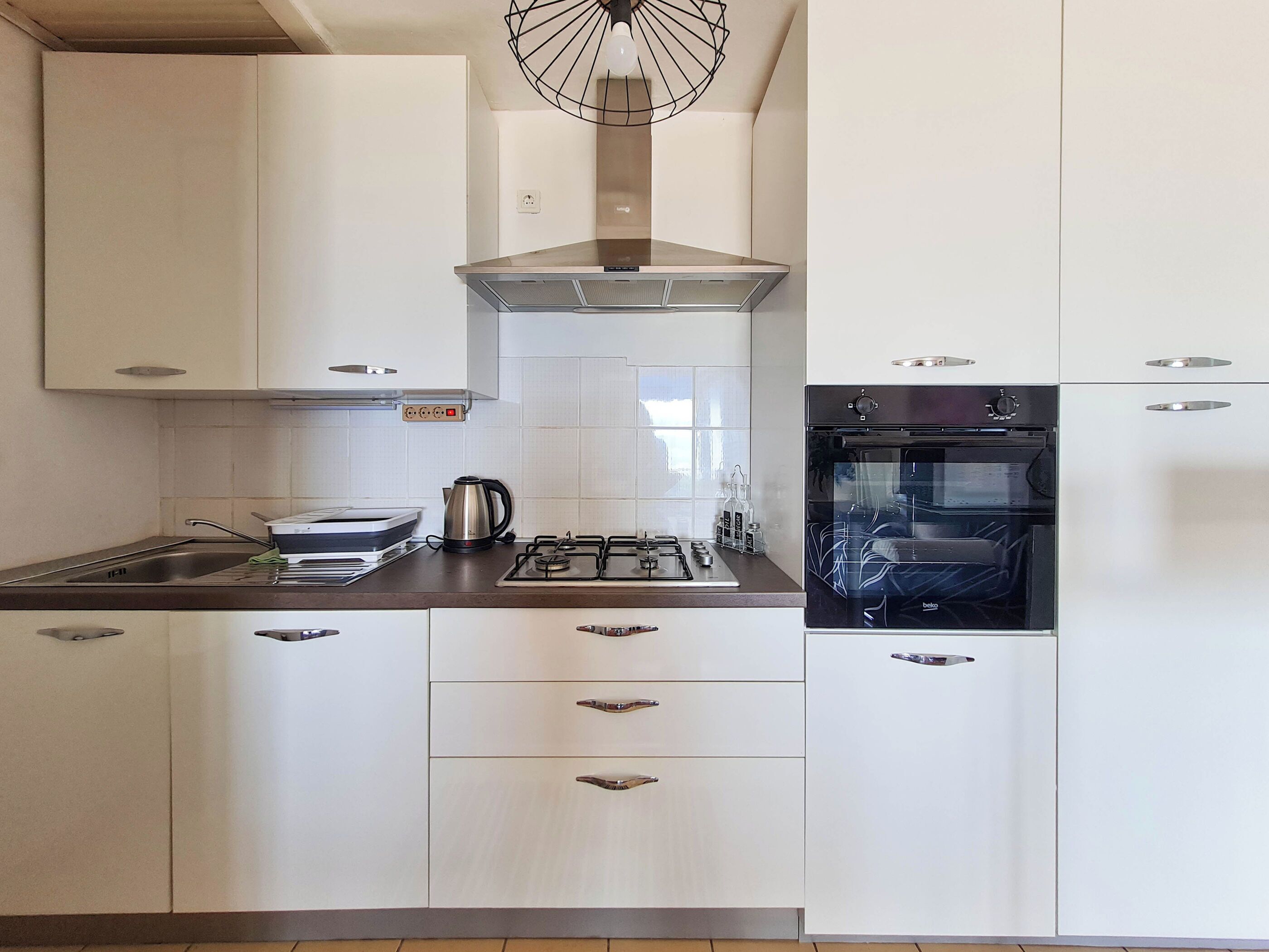 Apartment (A1) | Eigene Küche | Kühlschrank, Mikrowelle, Ofen, Herdplatte