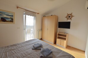 Apartment (A1) | Iron/ironing board, free WiFi - Apartments Emil (Umag)