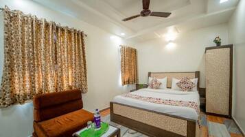 Deluxe Double Room, City View | Free WiFi