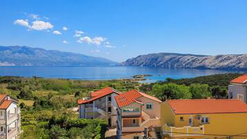 Apartment (A3) | Water view