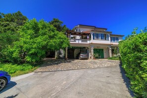 Building design - Apartments Mirjana T (Rab)