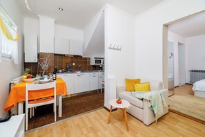 Studio (A2) | Living room - Apartments Mirjana T (Rab)