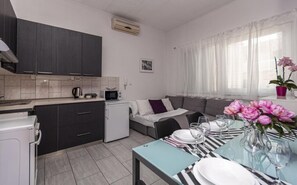 Apartment (A1) | Living room - Apartment Love (Dugi Rat)