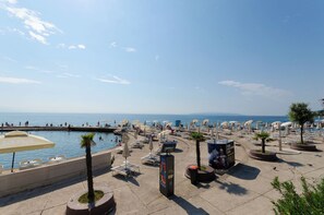 Beach - Apartment Neda (Opatija)
