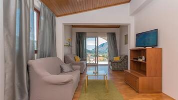 Apartment (A1) | Living room