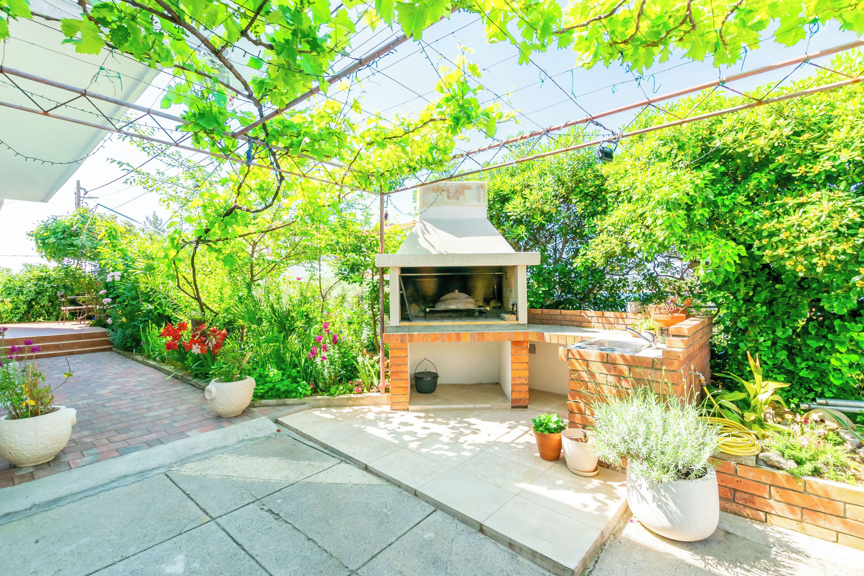 Grill-/Picknickplatz