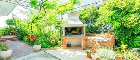 พื้นที่บาร์บีคิว/ปิกนิก