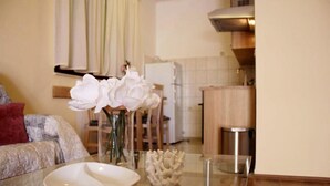 Studio (A1) | Interior - Apartment Ana (Sibenik)