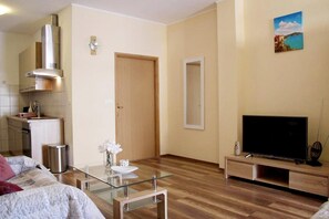 Studio (A1) | Living area - Apartment Ana (Sibenik)