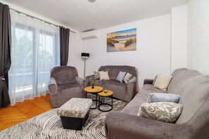 Apartment (A1) | Living room - Apartment Lana (Crikvenica)