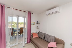 Apartment (A1) | Living room - Apartment Niko (Sibenik)