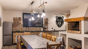 House | Dining